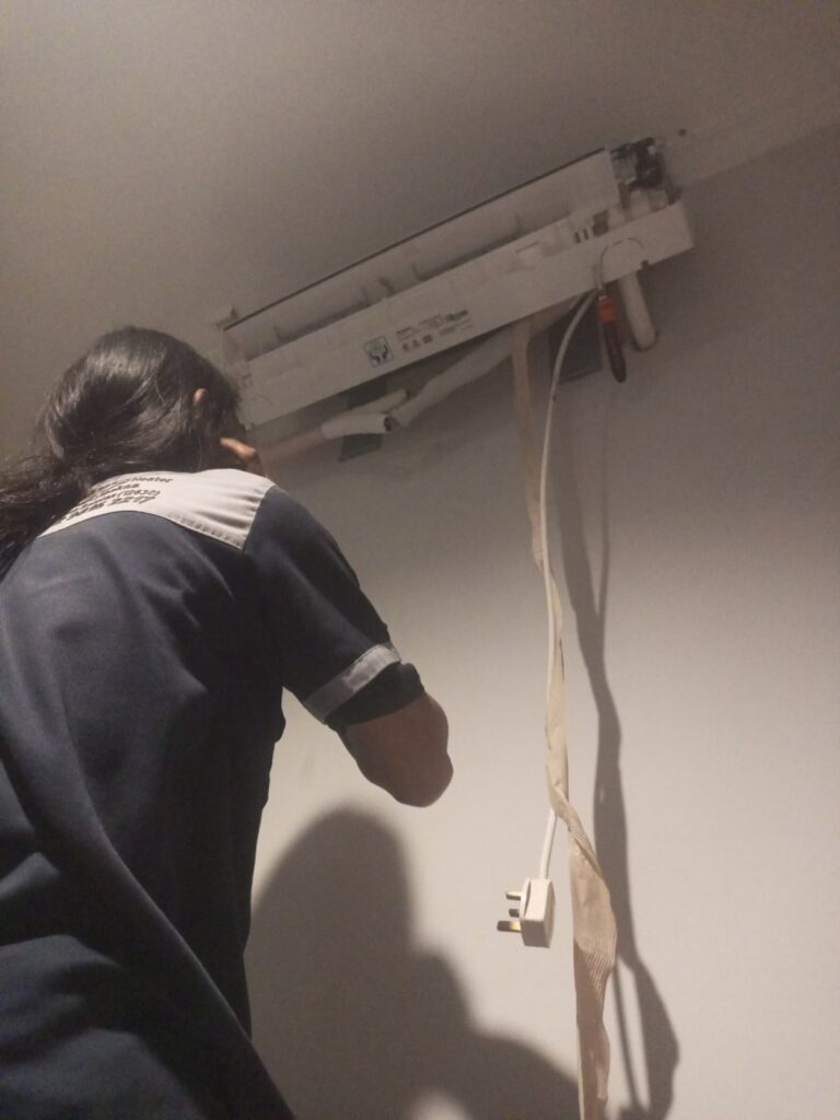 Jasa Service AC Terdekat Cilebut Timur