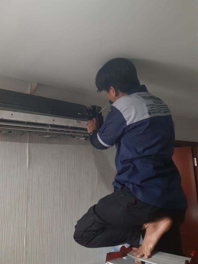 Jasa Service AC Terdekat Sukaresmi