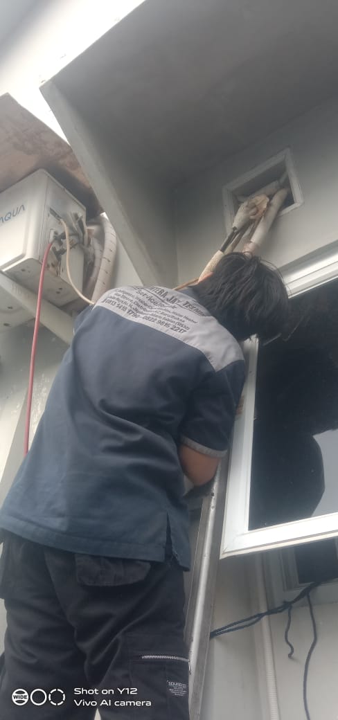 Jasa Service AC Terdekat Sukawangi
