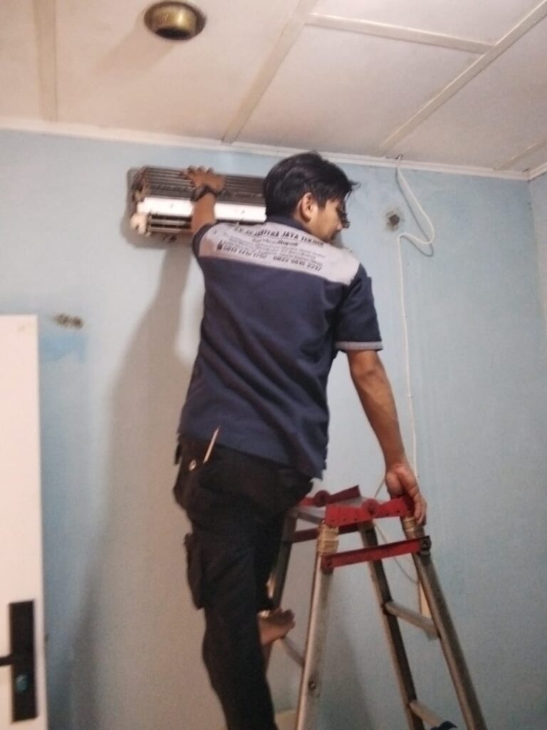 Jasa Service AC Terdekat Apartemen Northland Ancol Residence
