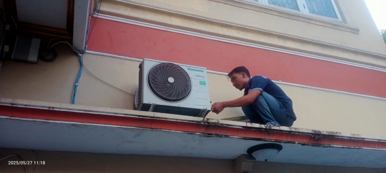 Jasa Service AC Cassette, Split Rorotan